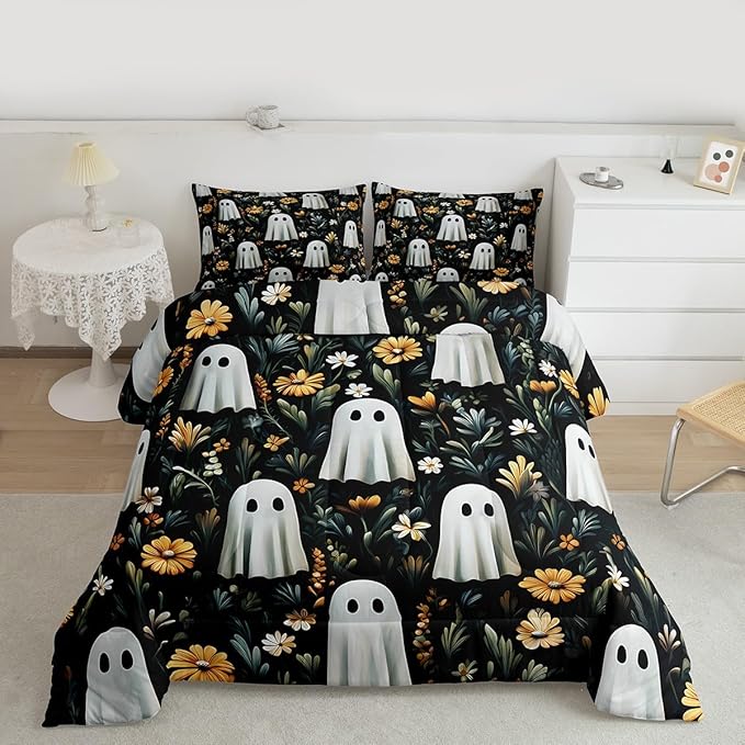 Erosebridal Spooky Halloween Boho Black Bedding Set Full, Cute Ghost Comforter Set for Kids Boys Girls Teens Women Men Halloween Decor, Black Bohemian Floral Comforter, Retro Horror Theme Quilt