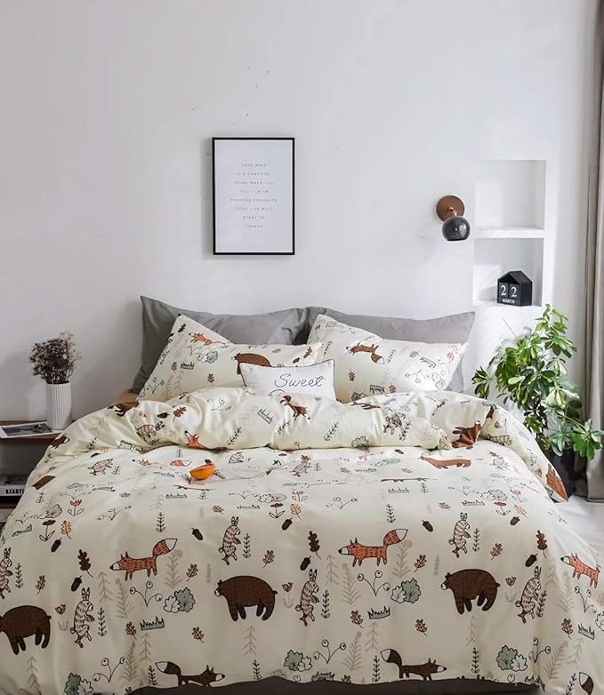 Houseri Beige Bear Comforter Set Twin Size 3 Pieces Toddler Girls Boys Woodland Theme Cartoon Bedding Sets Ultra Comfy Fox Rabbit Forest Animal Print Breathable Soft Bed Quilt Blanket Twin Kids Gift