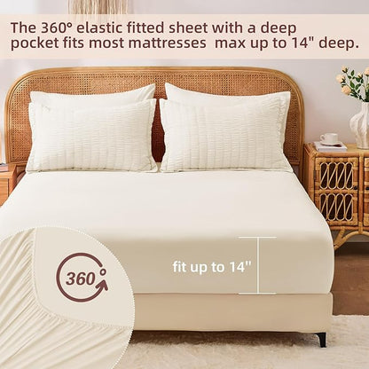 FUANNA King Size Comforter Set 7 PCS, Luxury Seersucker Bed in a Bag King for All Seasons, Soft King Bedding Set with Comforter, Flat Sheet, Fitted Sheet, Pillowcases & Shams for Bedroom, Cream White