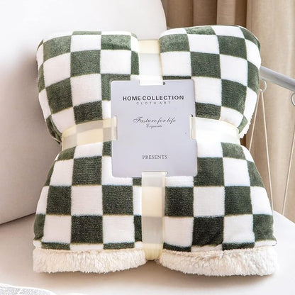 LOMAO Sherpa Throw Blanket Fleece Blanket with Checkered Pattern Soft Thick Blanket for Couch, Bed, Sofa Luxurious Warm and Cozy for All Seasons (Dark Olive, 51"x63")