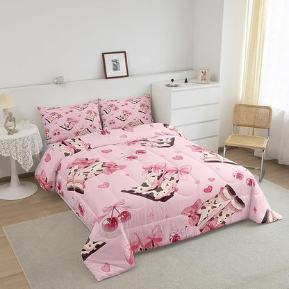 Feelyou Pink Western Decor Bedding Set Twin Size Cowboy Cowgirl Hats Comforter Set for Kids Boys Girls Decor Cute Bowknot Dreamy Princess Style Comforter Rodeo Cowboy Style Duvet Set