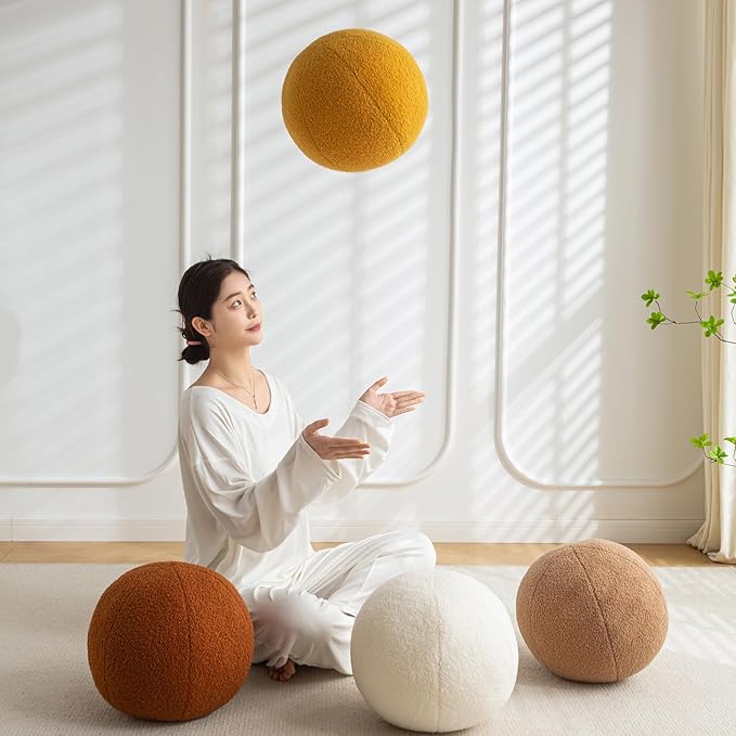 11.8 inch Ball Pillow Nordic Round Throw Pillows Boucle Ball Pillow Sphere Shaped Pillow Round Decorative Pillow for Couch, Sofa, Bedroom (Khaki, 11.8 inch)