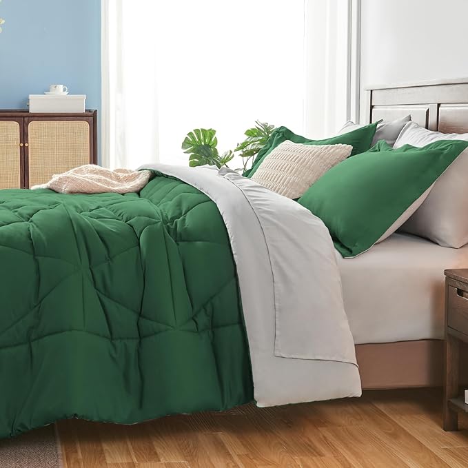 BEDELITE Twin Comforter Set 5 Pieces Bed in A Bag - Soft Microfiber Reversible Dark Green Bed Set with Comforters, Sheets, Pillowcase & Sham, Cozy Luxury Bedding Sets for All Season