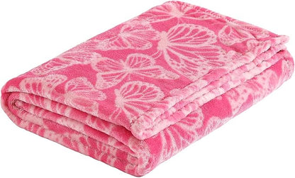 Betsey Johnson - Twin Comforter Set, Bedding Set with Matching Sham & Bonus Soft Throw, Dorm Essentials (Signature Hotel Solid Pink)