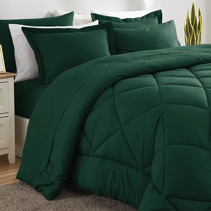 CozyLux Oversized Queen Comforter Set Emerald Green, 7 Pieces Bed in a Bag Comforter Set with Sheets, All Season Bedding Set with Down Alternative Comforter, Sheets, Pillowcases & Shams