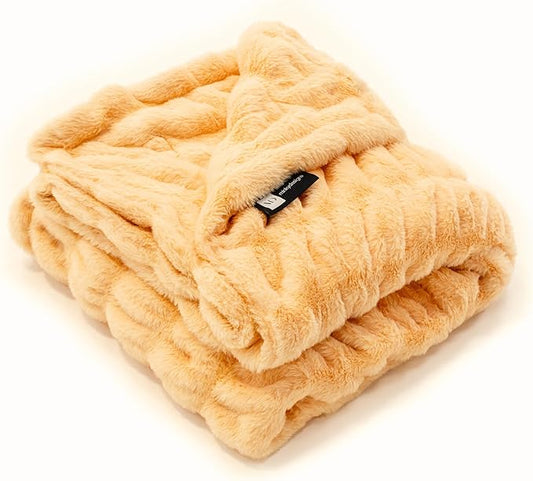 Minky Designs Passionate Peach Minky Blanket – Ultra Soft Faux Fur Throw Blanket for Couch, Bed & Home – Fluffy, Warm & Luxurious – Chic Collection (X-Large, 60x84)