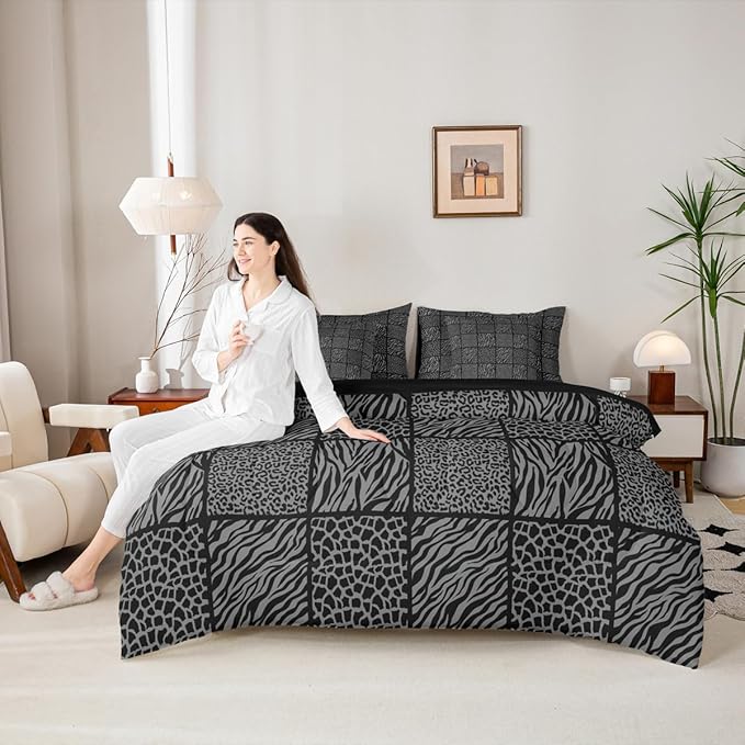 Wildlife Animals Fur Print 7 Pieces Comforter Set,Cheetah Zebra Skin Bedding Set Full Size for Room Decor,Grey Black Texture Comforter for Boys Girls Super Soft Fade Resistant Microfiber Bedding