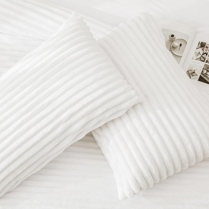 Andency Fluffy King Size Comforter Set, Super Soft White Comforter King Size, Winter Warm Fleece Faux Fur Bedding Set, Luxury Plush Fuzzy Bed Set 3 Pieces (1 Shaggy Comforter, 2 Pillowcases)