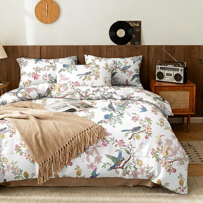 Nayoroom White Floral Comforter Set Queen Size Blue Pink Bird Flower Botanical Pattern Spring Bedding Set 3 Pieces Soft Lightweight Aesthetic Garden Comforter for All Seasons