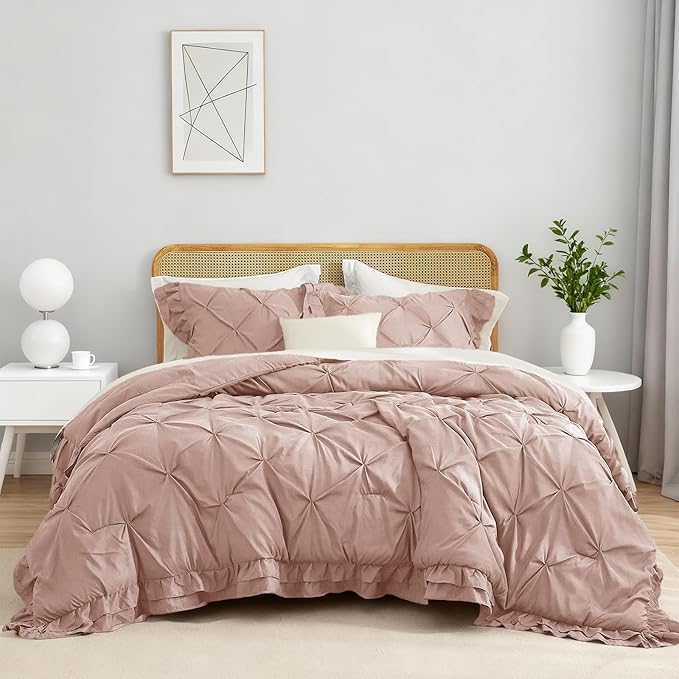Ultra Soft 3 Pieces Ruffled Comforter Set, 68x90 Fluffy Lightweight Bedding Set with 2 Pillowcases Blush Pink Alternative Solid Comforter Set Gifts for Girls, Men, Twin XL