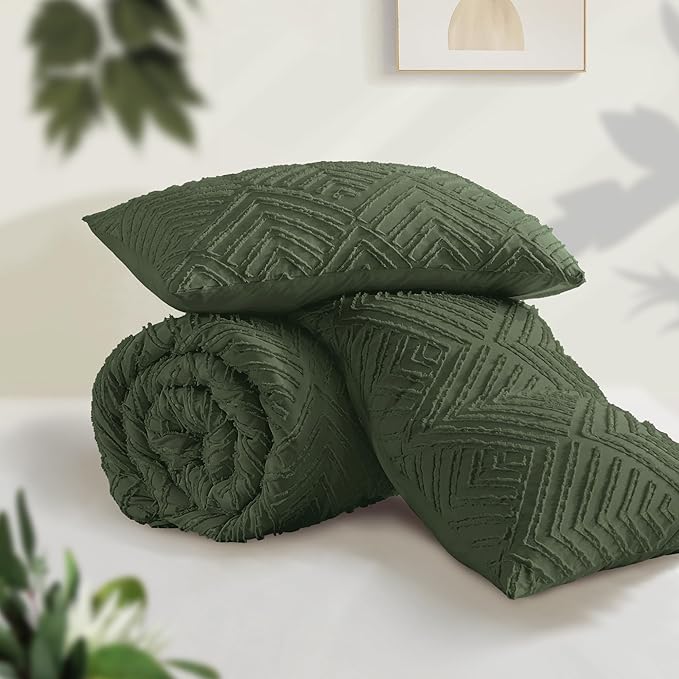 Andency Dark Olive Green Comforter Set Queen Size, Lightweight Fluffy Boho Men Bedding Comforter Set, 3 Pieces Tufted Farmhouse Bed Set for All Seasons (1 Comforter 90x90In, 2 Pillowcases)