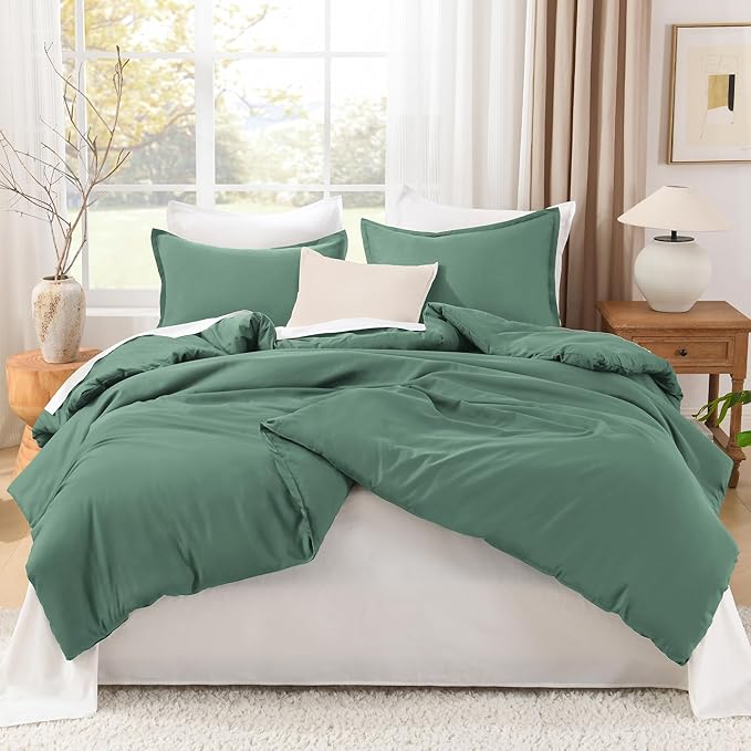 Litanika Comforters Full Size Haze Green, 3 Pieces Lightweight Solid Bedding Set & Collections, All Season Fluffy Bed Set (79x90 Inches Comforter & 2 Pillowcases)