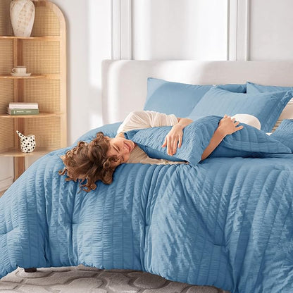 MUXHOMO 7 Pieces Full Comforter Set, Seersucker Bed in a Bag Full Size, All Season Luxury Bedding Set with Comforter, Flat Sheet, Fitted Sheet, Pillowcases & Shams, Mineral Blue