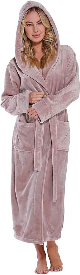 Turquaz Oversize Premium Luxury Ultra Soft Warm Robes for Women Plush Fleece Bathrobe for Women with and Spacious Pockets