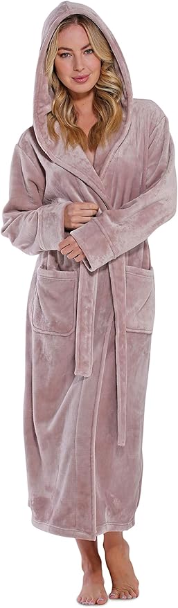 Turquaz Oversize Premium Luxury Ultra Soft Warm Robes for Women Plush Fleece Bathrobe for Women with and Spacious Pockets