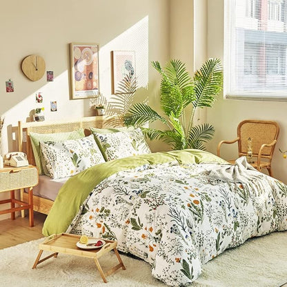 CLOTHKNOW Green White Floral King Size Comforter Set 3Pcs Farmhouse Bedding Comforter Sets Boho Flowers Botanical Comforters