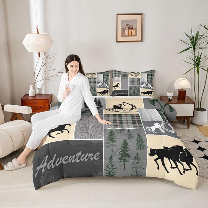 Erosebridal Kids Horse Comforter Set King, Western Cowboys Horseshoe Bedding Set Vintage Riding Boots Duvet Insert, Adventure Rustic Farmhouse Animal Quilt Cabin Lodge Bedroom Decor, 2 Pillow Cases