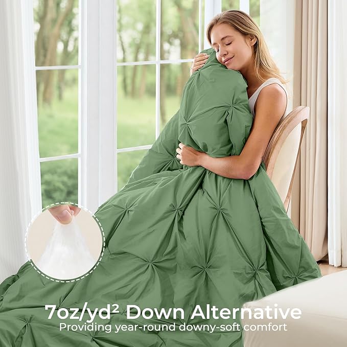 Sasttie Twin Comforter Set, 5-Piece Bed in a Bag, Pintuck Bedding Sets for All Season, Includes Comforter, Flat Sheet, Fitted Sheet, Pillowcase and Pillowsham, Green