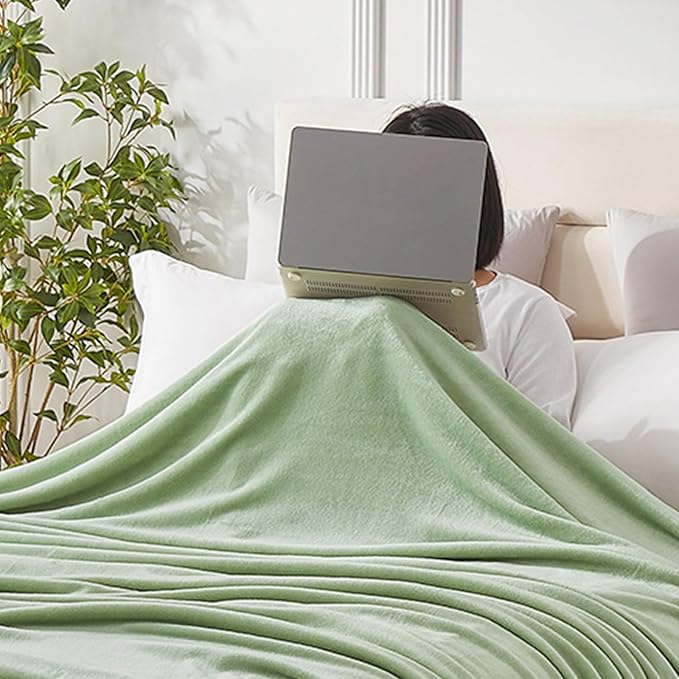 Hansleep Fleece Sage Green King Blanket, Super Soft Flannel Fuzzy Plush Cozy Blanket for All Seasons, Sage Green, King 90x108 Inches