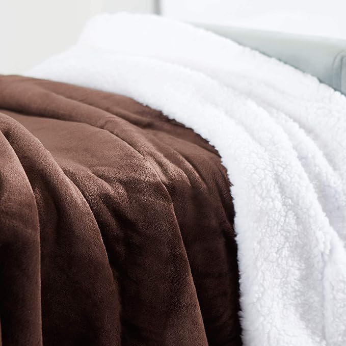Genteele Sherpa Throw Blanket Super Soft Reversible Ultra Luxurious Plush Blanket, 102 x 90 inches, Brown/White
