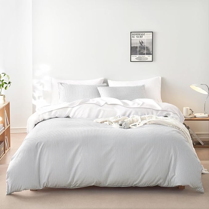Wake In Cloud - Striped Comforter Set with Sheets, Ticking Stripe Vertical Pinstripe Neutral Farmhouse Pattern Printed, 7 Pieces Bed in a Bag, Gray White, Queen Size