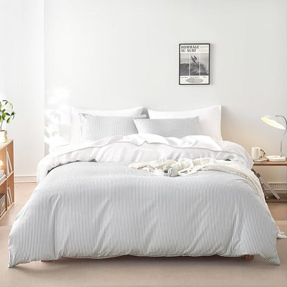 Wake In Cloud - Striped Comforter Set with Sheets, Ticking Stripe Vertical Pinstripe Neutral Farmhouse Pattern Printed, 5 Pieces Bed in a Bag, Gray White, Twin Size