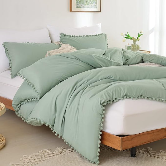 YIRDDEO Twin Comforter Set - Comforter Twin Size Bed with Ball Pom Fringe, Soft Bedding Set for All Seasons - 2 Pieces, 1 Comforter (66"x90") & 1 Pillow Sham(20"x26"), Sage Green