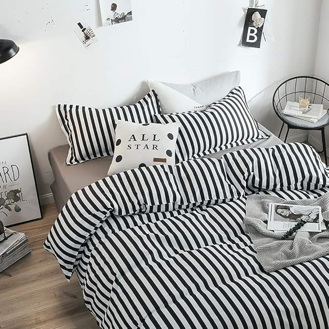 KAREVER White and Black Stripes Comforter Set Twin Women Bedding Set Soft Durable White Striated Bedding Set Black Stripes Ticking Quilts Hotel Quality Comforter Set Girls White Black Stripes Bed Set