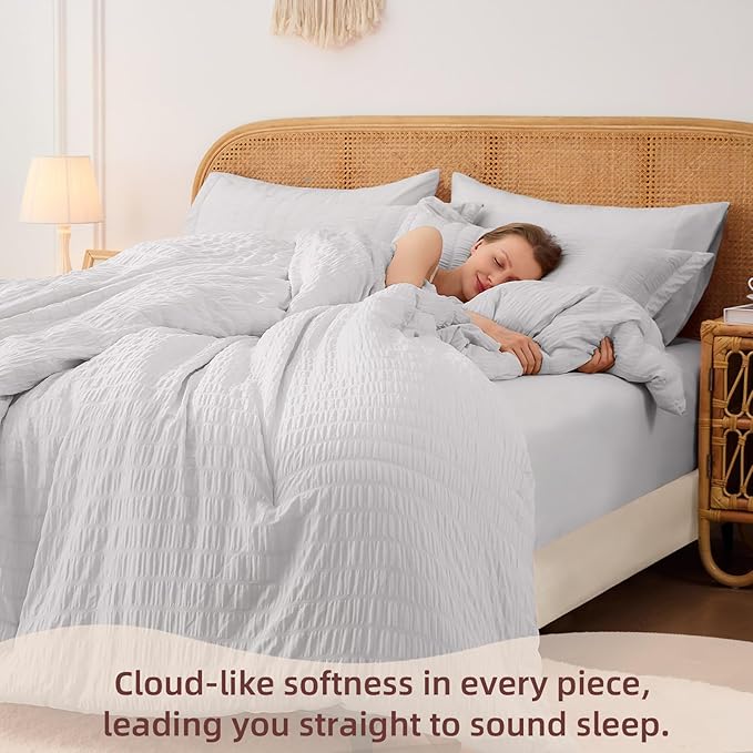 FUANNA Full Size Comforter Sets 7 Pieces, Luxury Seersucker Bed in a Bag Full for All Seasons, Soft Bed Sets with Comforter, Flat Sheet, Fitted Sheet, Pillowcases & Shams for Bedroom, Light Grey