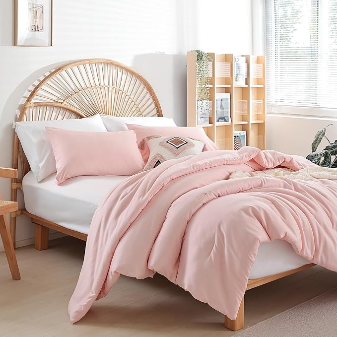 weigelia Pink Comforter Full Size Set – Soft All-Season Bedding with 300GSM Fluffy Microfiber, Includes 2 Matching Pillowcases – Elegant Blush Pink Comforter for Girls, Teens, and Women