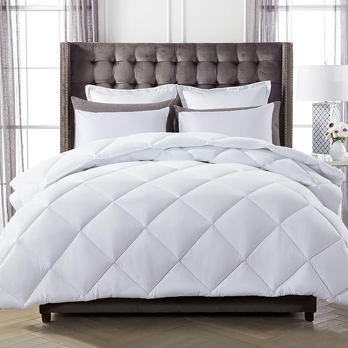 Decroom Lightweight Full Comforter Set with 2 Pillow Sham - 3 Pieces Set - Quilted Down Alternative Comforter/Duvet Insert for All Season - White - Full Size