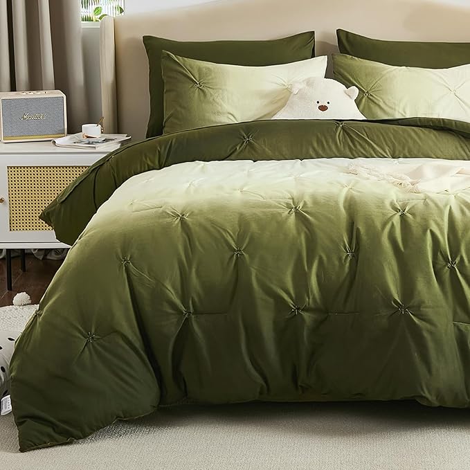 Dinjoy Ombre Comforter Set Twin Size, 5-Piece Bed in a Bag for Kid Teen, Pintuck Colorful Rainbow Bedding Sets with Comforter, Flat Sheet, Fitted Sheet and Pillowcases & Shams, Green