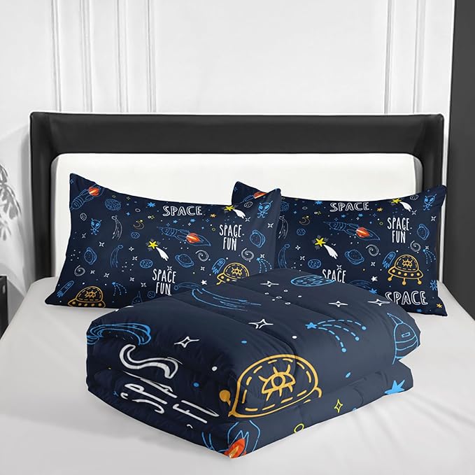 Outer Space Comforter Sets Twin Size，Bedding Sets for Kids,Cartoon Rocket and Flying Boat Comforter Sets All Season 1 Comforter and 2 Pillowcases