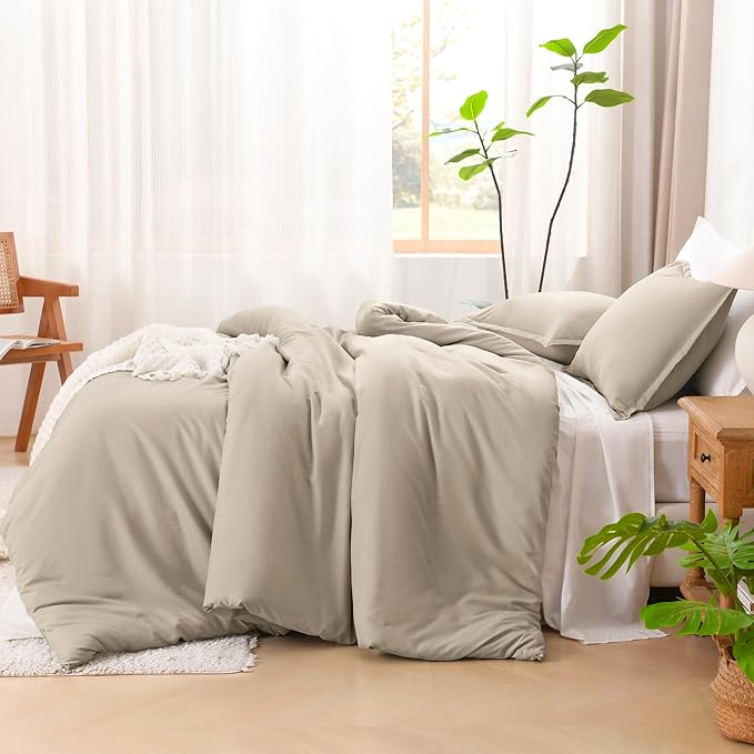 Litanika Comforters Khaki Oversized King Size, 3 Pieces Lightweight Solid Bedding Comforter Set, All Season Fluffy Bed Set (120x98In Comforter & 2 Pillowcases)