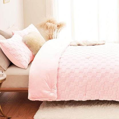 CozyLux Fleece Queen Comforter Set Blush Pink,Super Soft & Warm Fluffy Bedding with Checkered Pattern,Luxury Fuzzy Heavy Bed Set for Winter,3 Pieces,1 Comforter and 2 Pillowcases