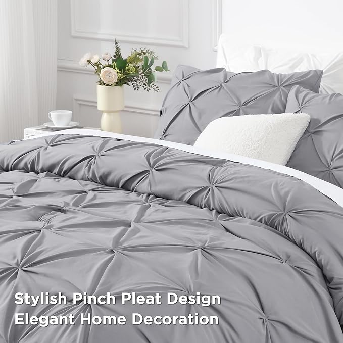 Andency Silver Gray Queen Comforter Set (90x90Inch), 3 Pieces Western Modern Pinch Pleat Bedding Comforters &Sets, All Season Soft Lightweight Down Alternative Bed Set for Boys Men Adults