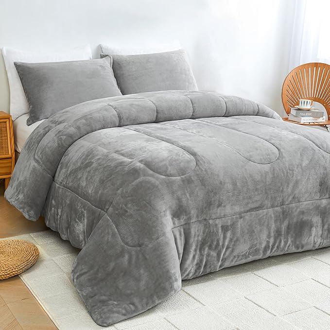 Faux Fur Comforter Set, Ultra Soft Warm Plush Velvet Comforter, Fluffy Fuzzy Fleece Bedding Comforter Sets for Fall Winter, No Shedding, 3PC, Queen Size, Light Grey