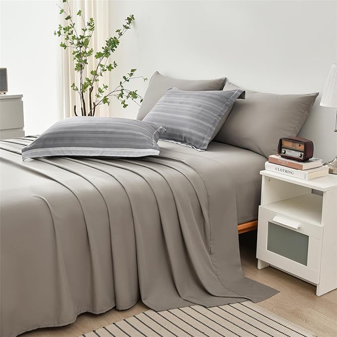 KAKIJUMN 7 Piece Bed in a Bag Stripe Comforter Set King Size, White Grey Patchwork Striped Comforter and Sheet Set, All Season Soft Microfiber Complete Bedding Set(Light Grey,King)