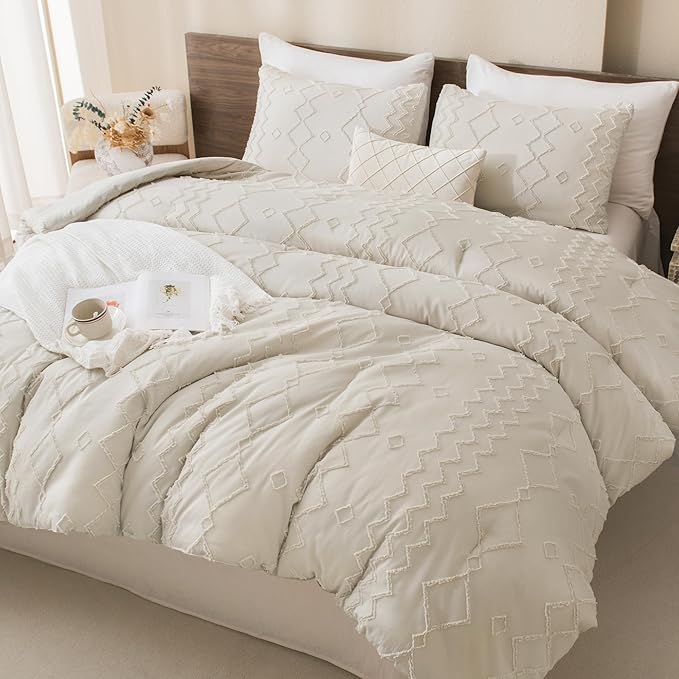 Andency King Comforter Set Beige, Textured Farmhouse 3 Pieces (1 Boho Comforter, 2 Pillowcases), Soft Microfiber Down Alternative Geometric Bedding Set (104x90 Inch)