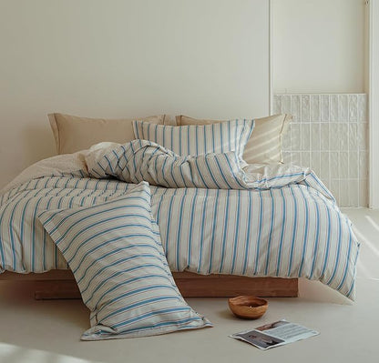 Queen Size Comforter Set, Soft Prewashed Bedding for All Seasons, 3 Pieces Bedding, 1 Lightweight Comforter (90"x90") and 2 Pillowcases (20"x26")