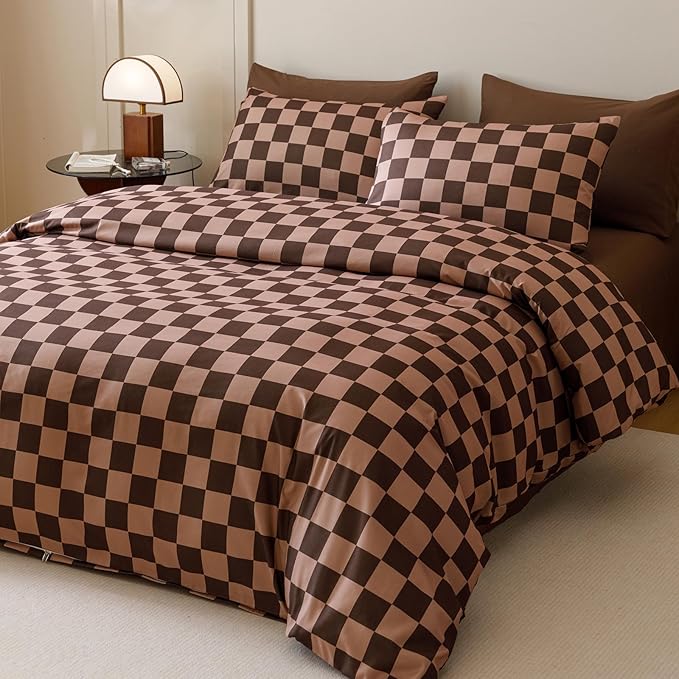 CLOTHKNOW Dark Brown Grid King Size Comforter Set Plaid Bedding Comforter Sets Checker Geometric Comforter with 2 x Pillow Cases