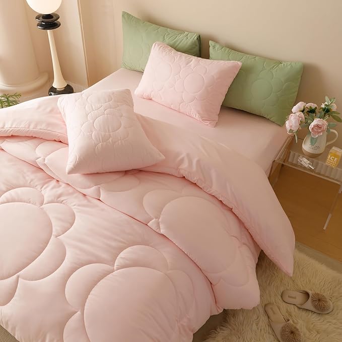 CLOTHKNOW Pink Blush Queen Comforter Set Daisy Puff Bedding Comforter Sets Soft Floral Queen Comforter Pink Comforter with 2 x Pillow Cases