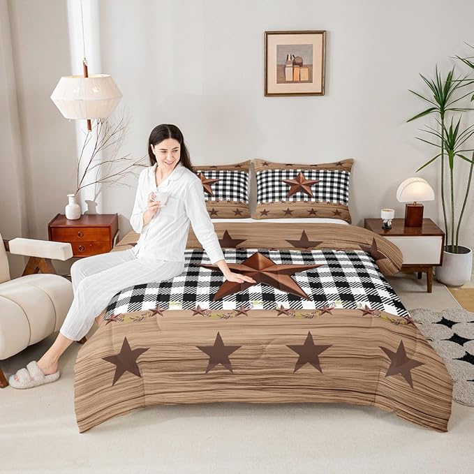 Western Texas Star Comforter Set Queen, Farmhouse Black Plaid Bedding, Brown Vintage Country Star Bedding Comforter Sets, Retro Rustic Checked Grid Bedroom Decor Wooden Grain Quilt For Kids Boys Girls