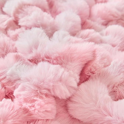 Full Faux Rabbit Fur Comforter Set - 3 Pieces Fluffy Bedding Set Ultra Soft Warm Shaggy Plush Winter Flannel Bedding Set for Girls Women, Skin Friendly Sherpa Comforter Bed Set & 2 Pillow Shams Pink