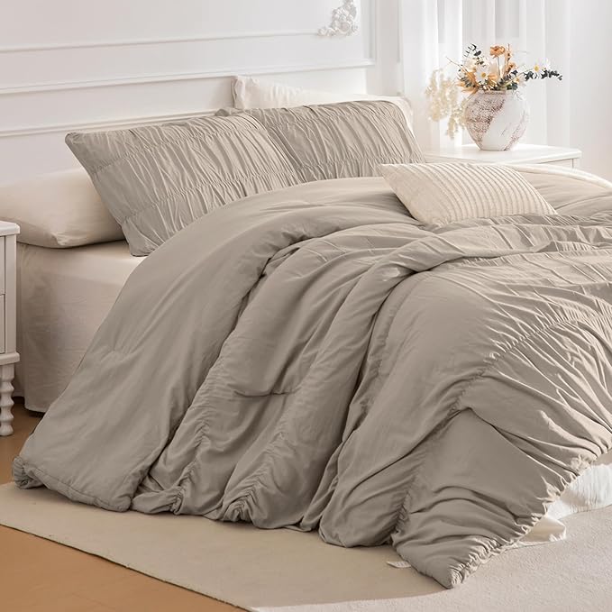 Lady Ann Oversized King 120 x 98 Bed Comforter Set- Linen Feel Ruched Boho Comforter Set for Bedroom, 3 Piece Fluffy Bedroom Set with Pillow Shams Ultra Soft All Season Bed Sets for Women Men
