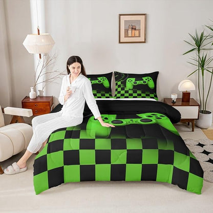 Gaming Bedding Set Queen Size Game Comforter Set for Boys Girls Kids Teens Soft Microfiber Green Modern Buttons Video Game Duvet Insert Gamer Room Decorative 3 Piece Bedding Set with 2 Pillow Shams
