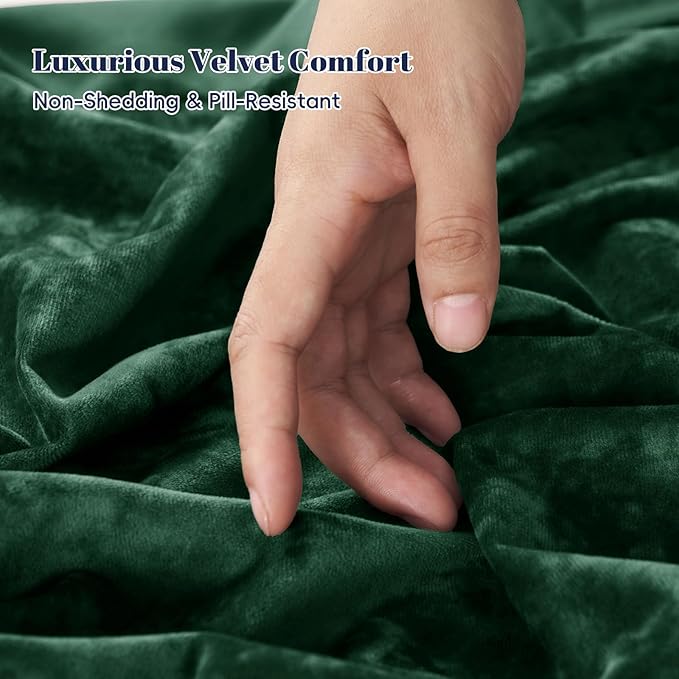 PHF Crushed Velvet Comforter Set King Size, 5-Piece Luxury Winter Bedding Sets with 2 Euro Shams, Heavyweight Warm Fluffy Velvet Bed Spread, Glam Home Decor, Emerald Green