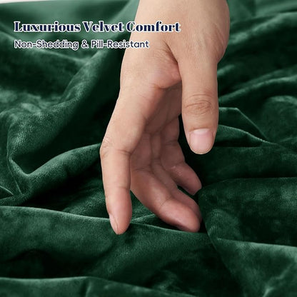 PHF Crushed Velvet Comforter Set King Size, 5-Piece Luxury Winter Bedding Sets with 2 Euro Shams, Heavyweight Warm Fluffy Velvet Bed Spread, Glam Home Decor, Emerald Green