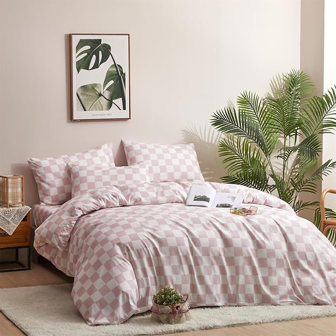 CLOTHKNOW Pink White Plaid Queen Comforter Set Grid Bedding Comforter Sets Soft Checkered Queen Comforter with 2 x Pillow Cases