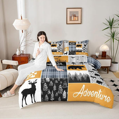 Deer Bear Full Bedding Sets, Blue And Grey Buffalo Plaid Comforter Set Woodland Animal Wildlife Quilt Hunting Lodge Country Down Comforter Rustic Farmhouse Cabin Bathroom Decor, 2 Pillow Cases